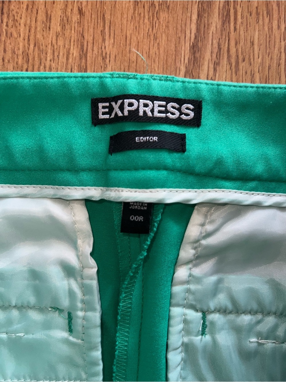 Express Pants - Picture 3 of 4